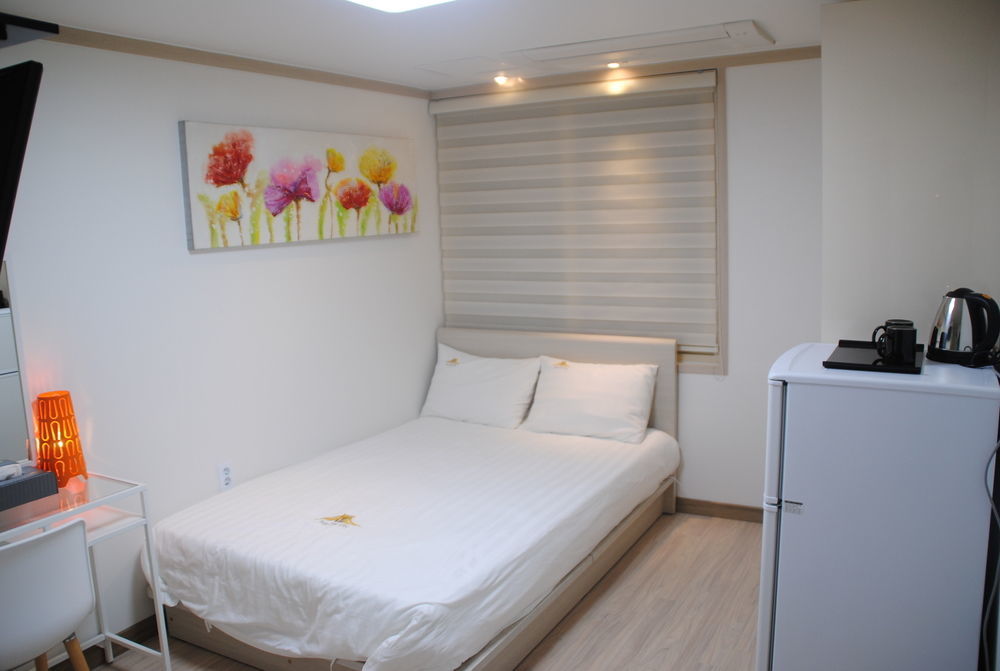 Inn-The City Seoul Exterior photo